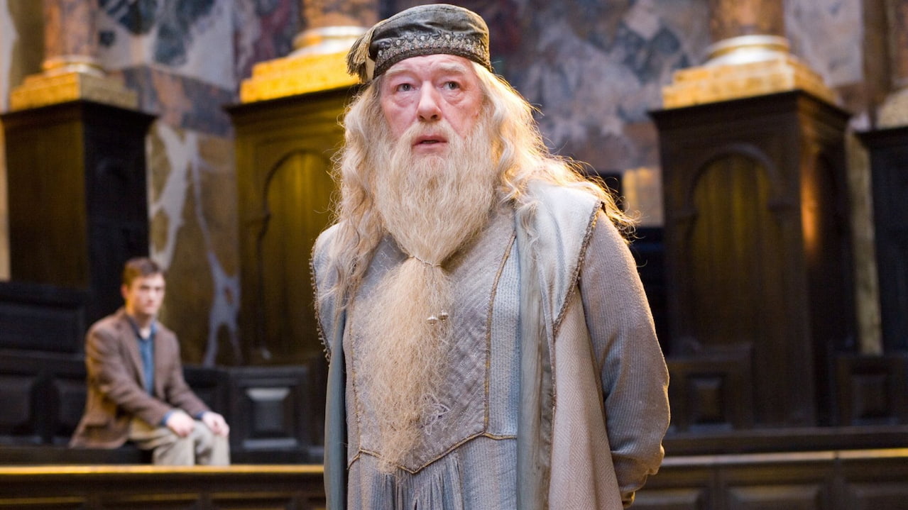 Imagem de Dumbledore e especulação sobre a aparição dele em Hogwarts Legacy