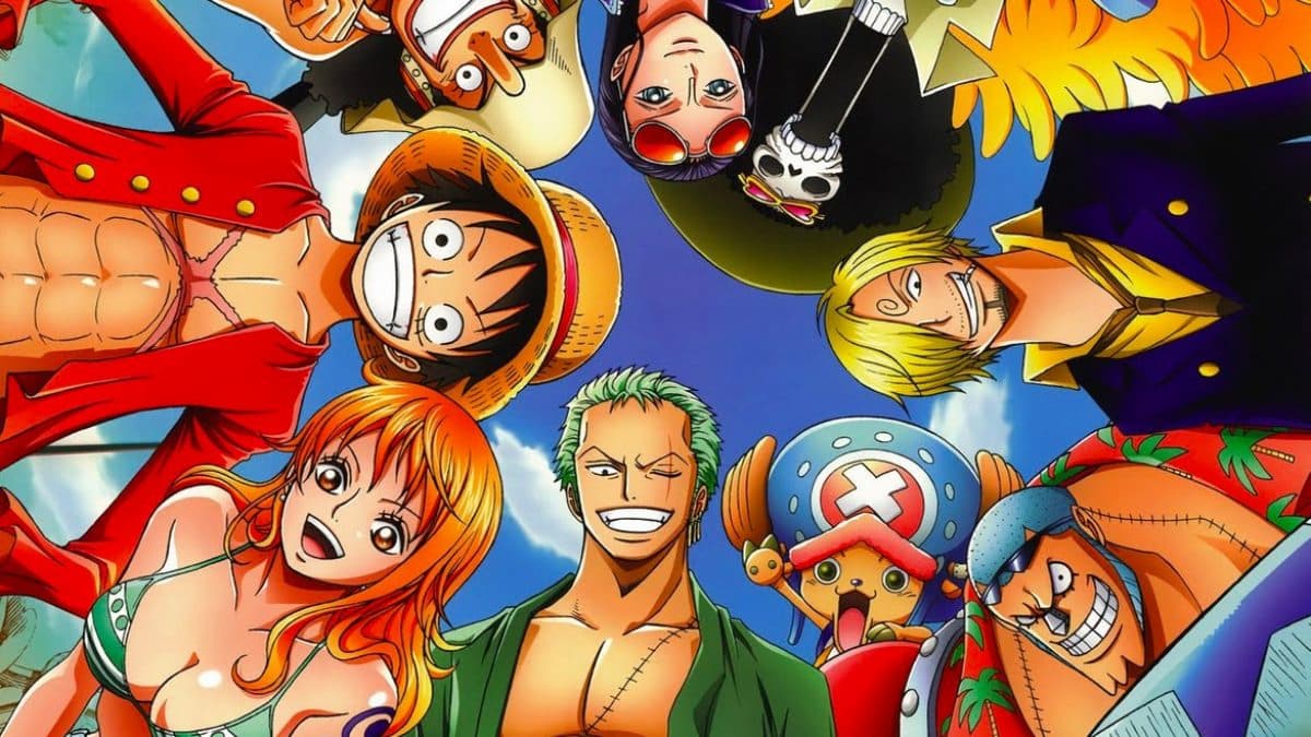 Vista inferior de personagens do anime One Piece, que estão reunidos em um círculo.