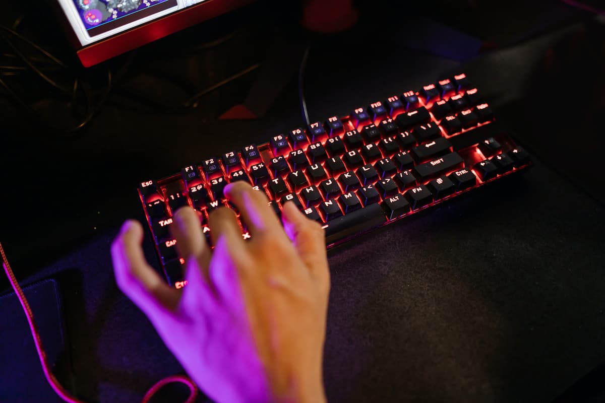 Qual o melhor teclado gamer do mundo? Conheça agora!